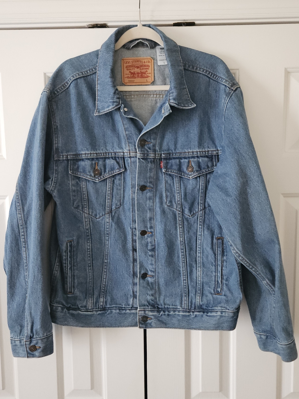 Levi's Men's L Blue Trucker Jacket Button Front Pockets Chest 46 70507